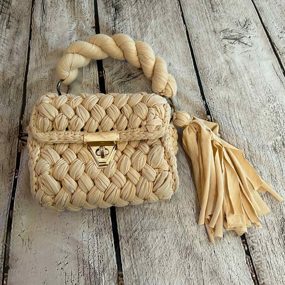 D22 Braided Fabric Rag Bag, READ, Pre-owned